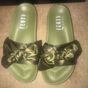 Fenty (Puma) by Rihanna Bow Slides